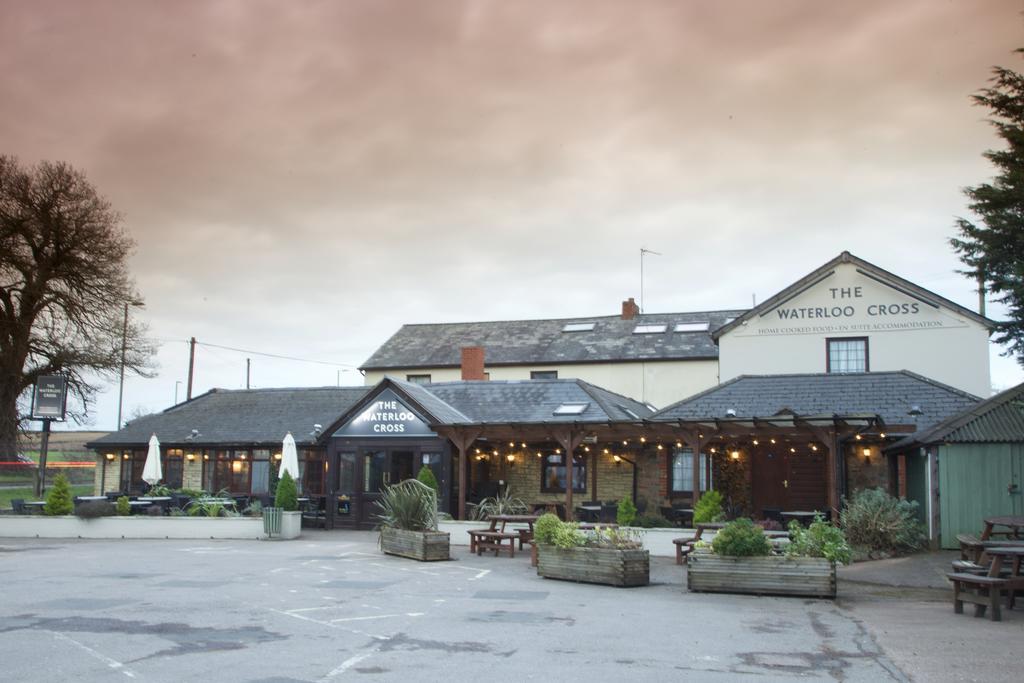 Waterloo Cross, Devon By Marston'S Inns Uffculme Exteriér fotografie